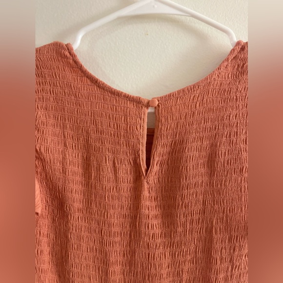 By the River Peach Dress in M - Picture 8 of 11